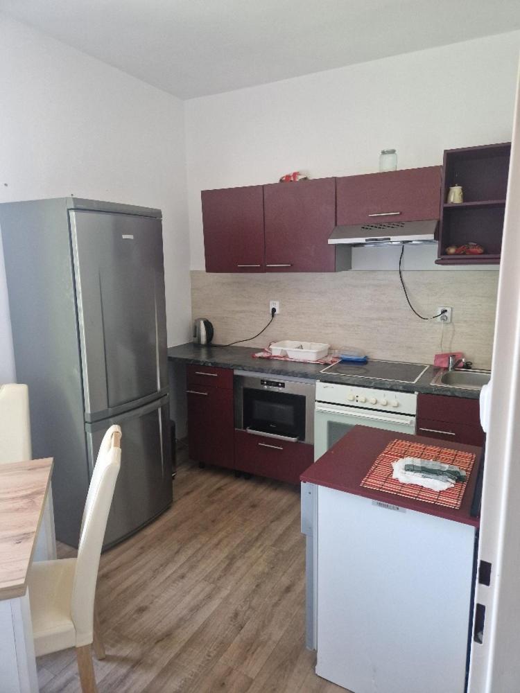 Penzion Dubi - Ruska 393 - 110 Dubí Exterior foto